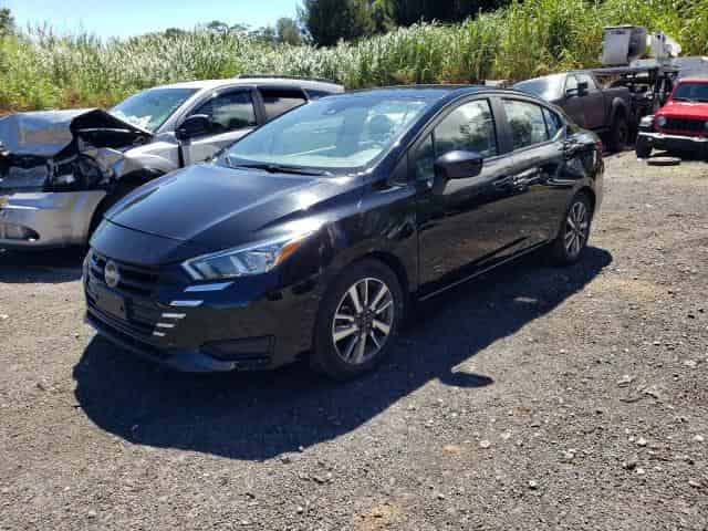 2023 Nissan versa Background