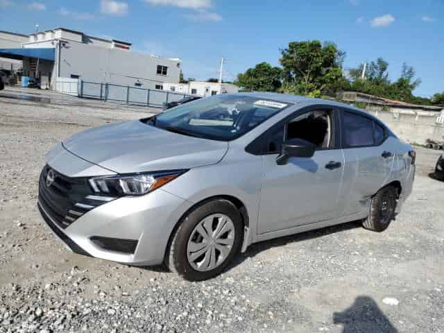 2024 Nissan versa Background