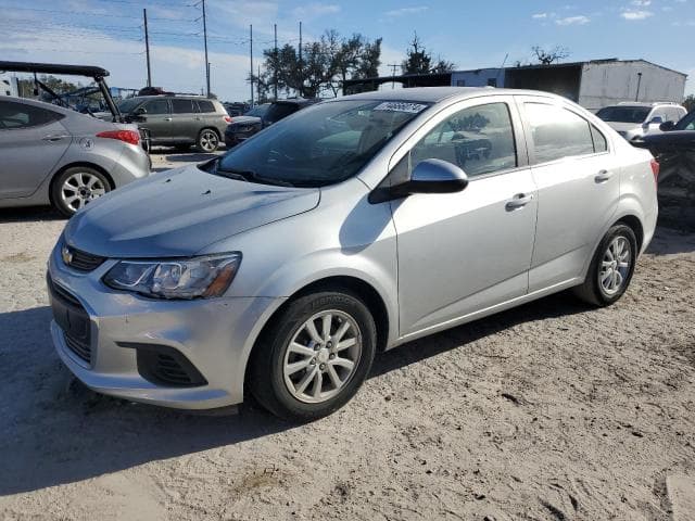 2020 Chevrolet sonic Salvage Car