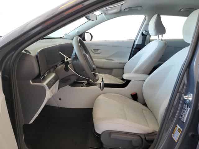 2024 Hyundai Kona, SE Background