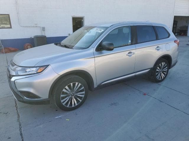 2020 Mitsubishi outlander salvage