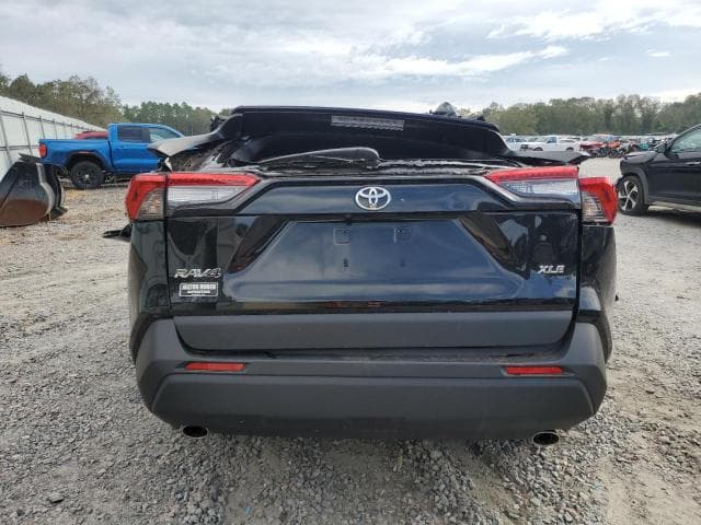 2024 Toyota RAV4, Xle salvage