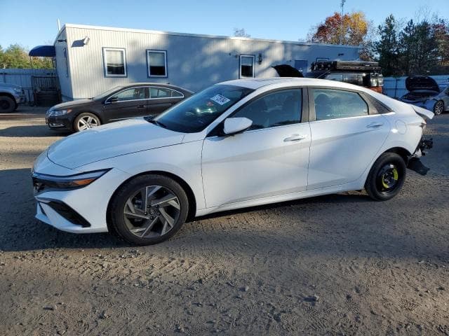 2024 Hyundai elantra salvage