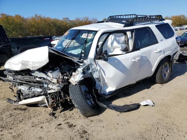 2020 Toyota 4runner salvage