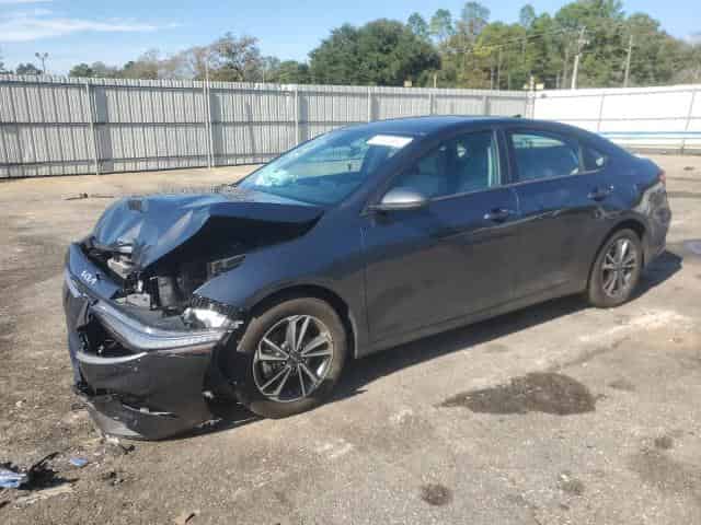 2023 KIA forte Background