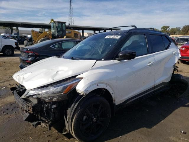 2021 Nissan kicks salvage