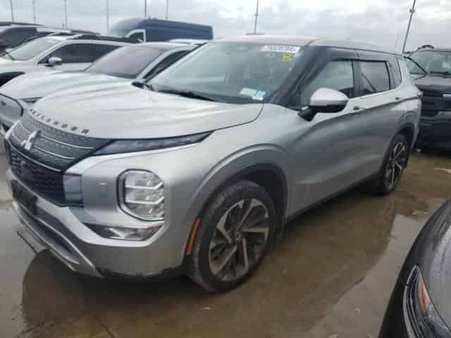 2023 Mitsubishi outlander Background