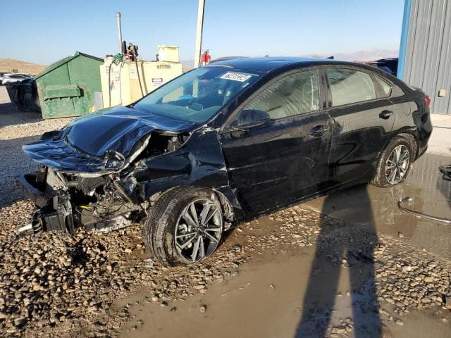 2024 KIA forte Salvage Car