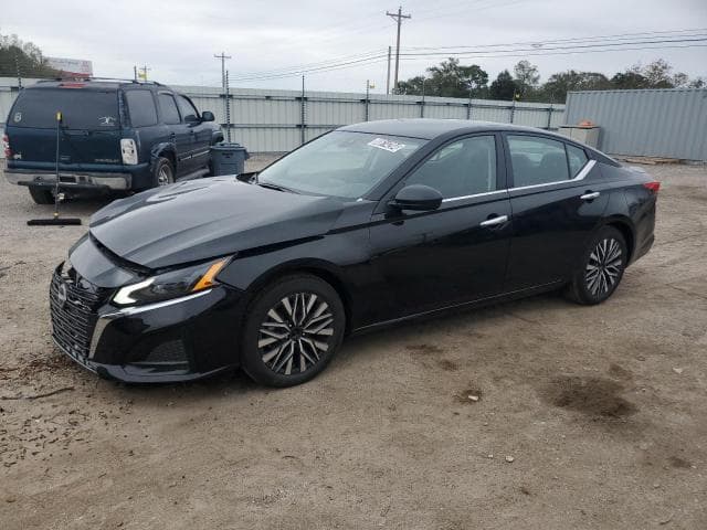 2025 Nissan Altima, SV salvage