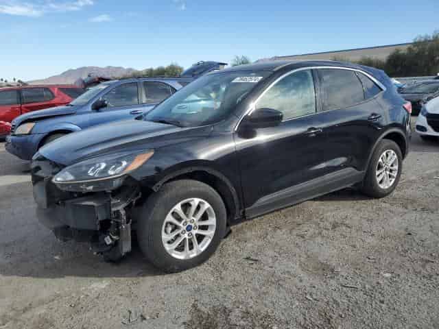 2020 Ford escape Background