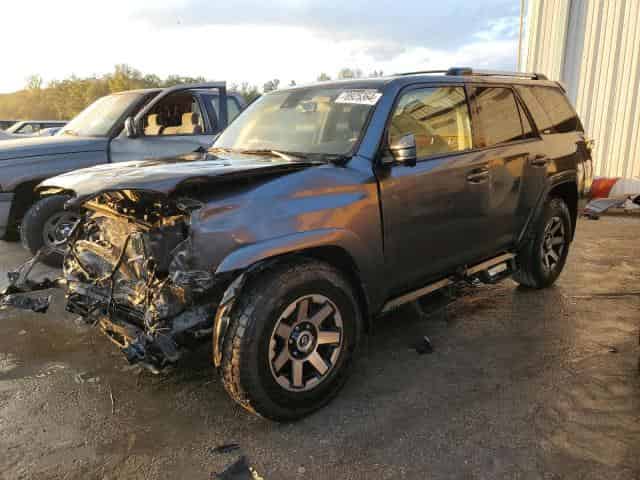 2020 Toyota 4runner Background