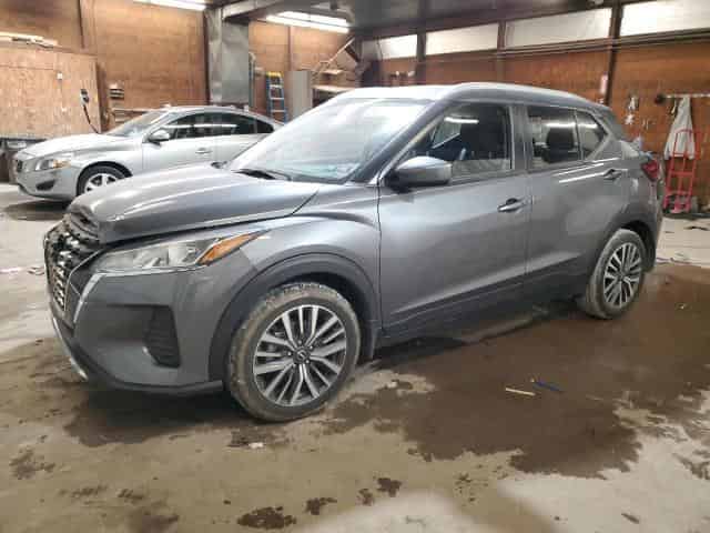2024 Nissan kicks Background