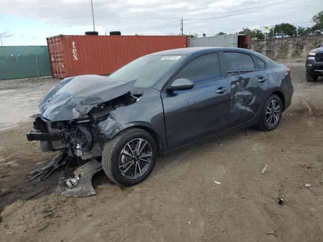 2024 KIA forte Background