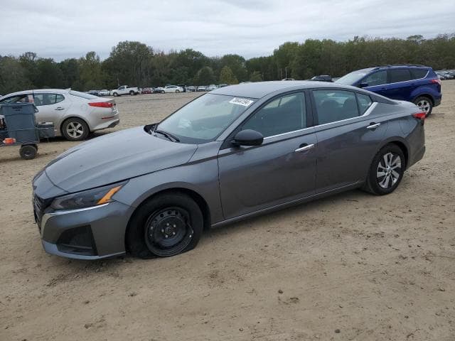 2024 Nissan altima salvage