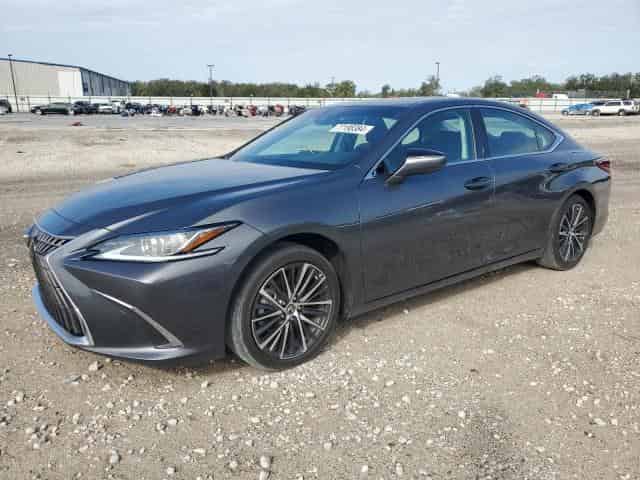 2022 Lexus es350 Background