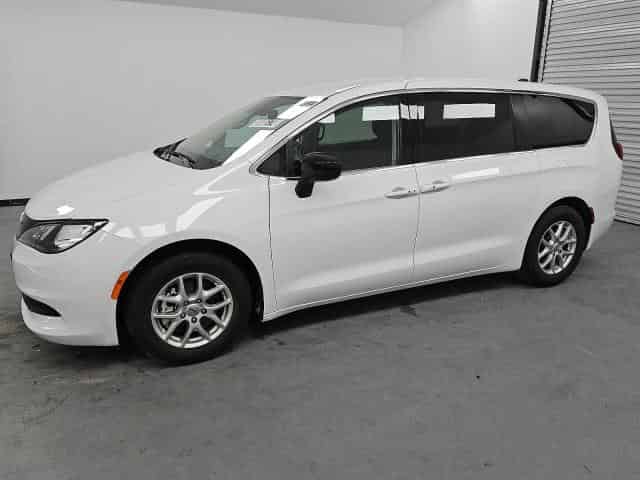 2024 Chrysler Voyager, LX Background