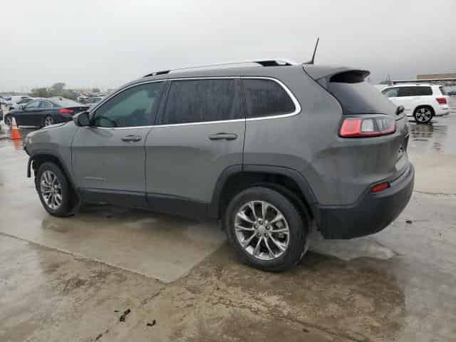 2020 Jeep Cherokee, Latitude Plus Background
