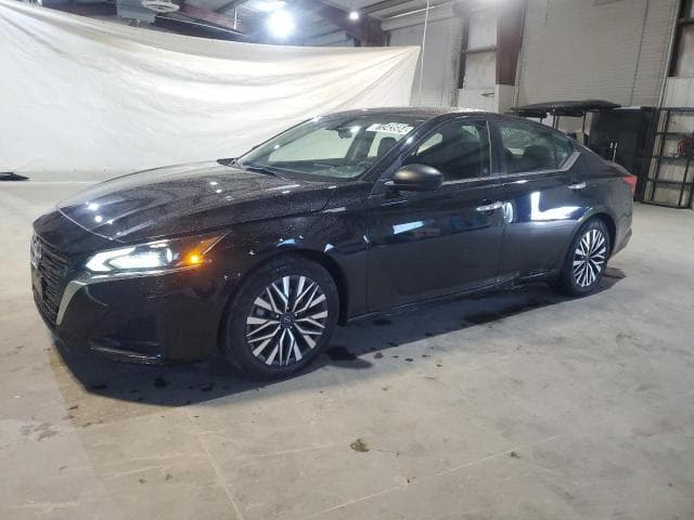 2024 Nissan Altima, SV salvage