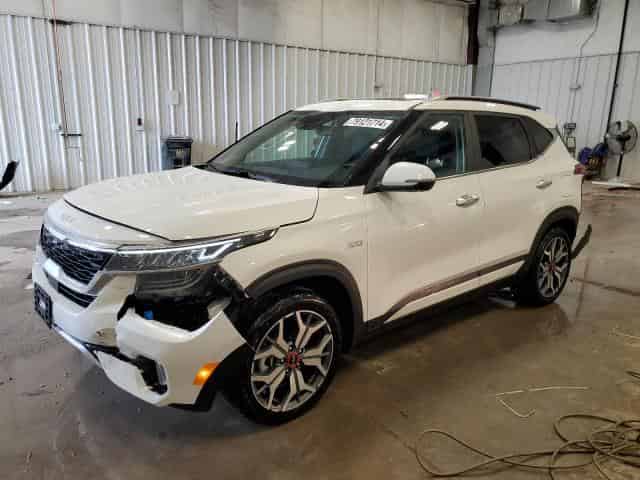2023 KIA Seltos, SX Background