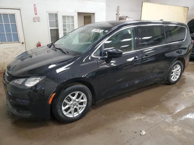 2022 Chrysler minivan Salvage Car