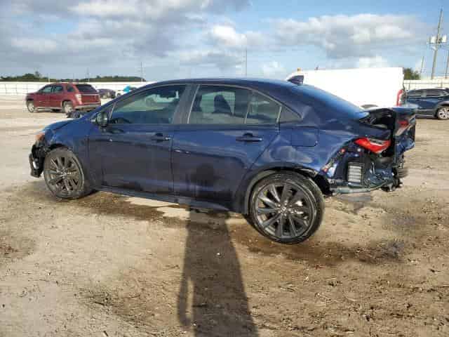 2024 Toyota Corolla, SE Background