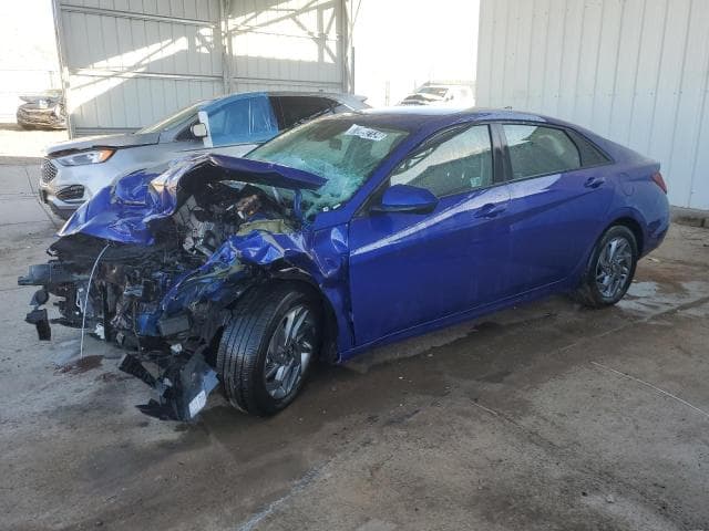 2024 Hyundai elantra salvage