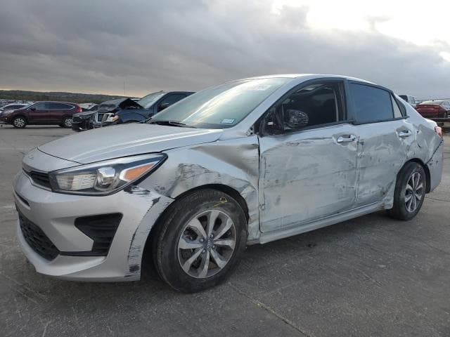 2022 KIA rio Salvage Car