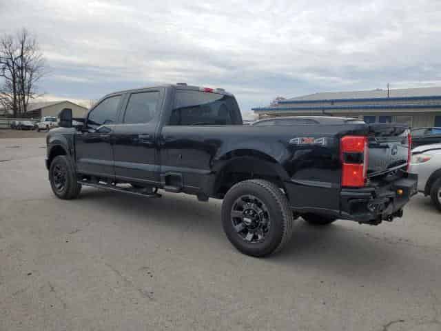 2024 Ford F-350, Super Duty Background