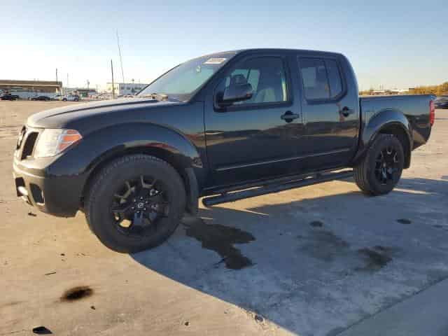 2021 Nissan frontier Background