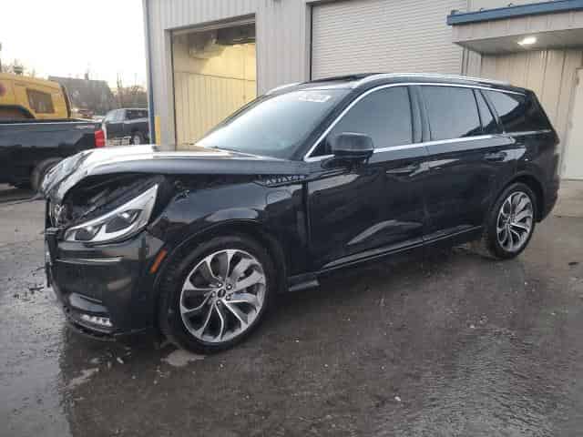 2020 Lincoln aviator Background