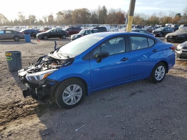 2024 Nissan versa Salvage Car