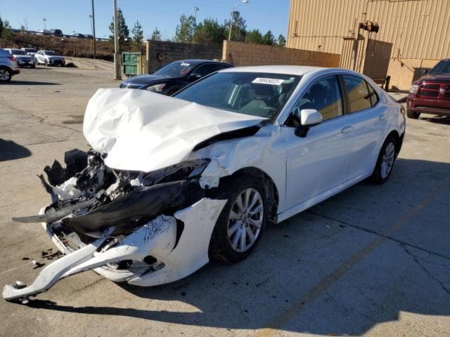 2020 Toyota camry salvage