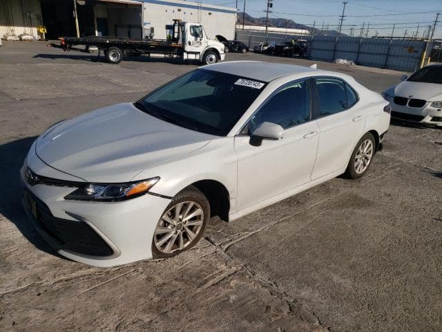 2023 Toyota camry salvage