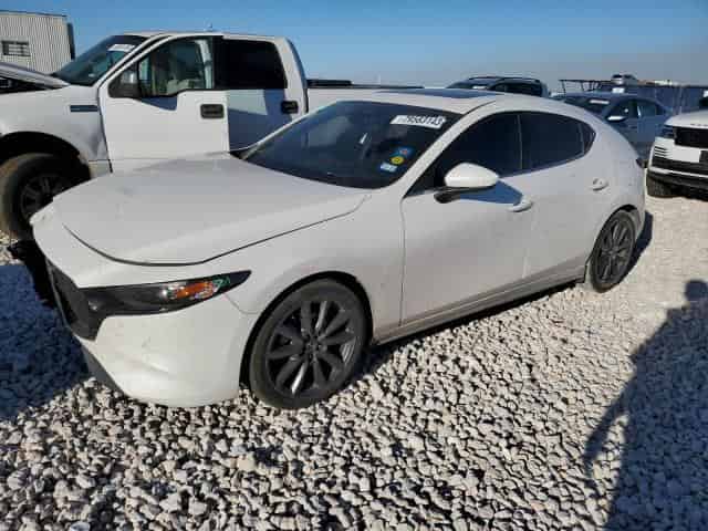 2021 Mazda 3 Background