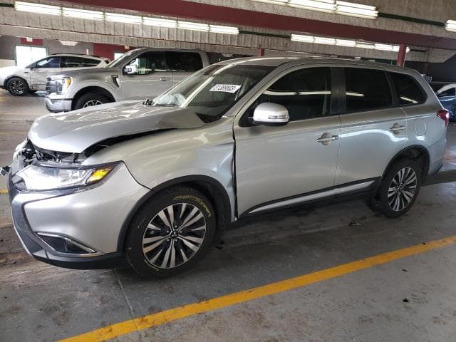 2020 Mitsubishi outlander salvage